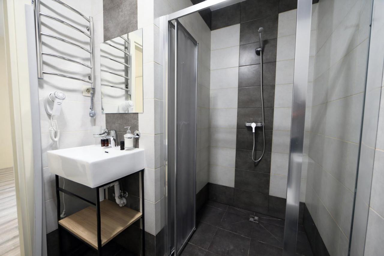 לבוב Hotel Golden Lemon Готель Золотий Лимон מראה חיצוני תמונה